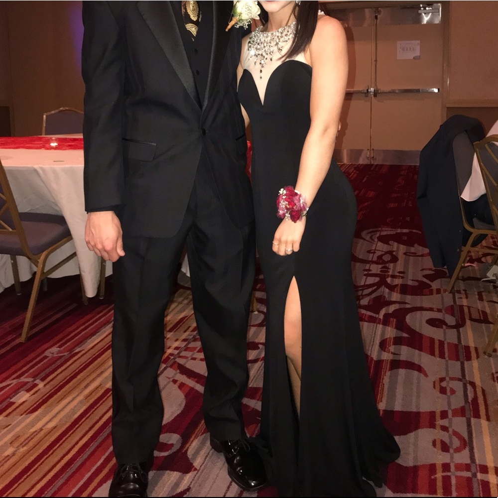 Jovani SIZE 00 Black Jeweled Prom Dress